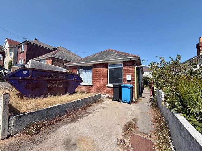 2 Bedroom Detached Bungalow For Sale In Lincoln Road, Parkstone, Poole, BH12