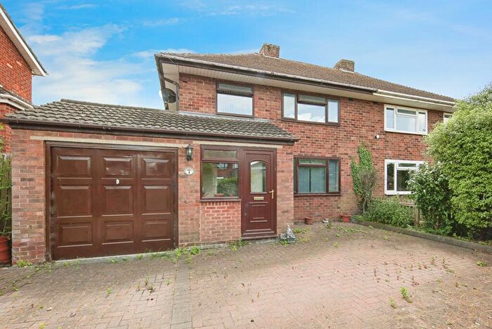 3 Bedroom Semi-Detached House For Sale In Springfields, Coleshill, Birmingham, Warwickshire, B46