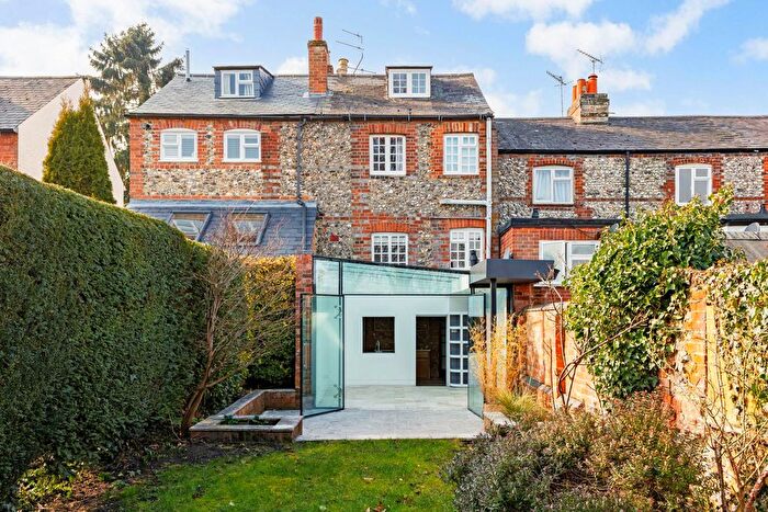 3 Bedroom Terraced House For Sale In Church Street, Henley On Thames, RG9