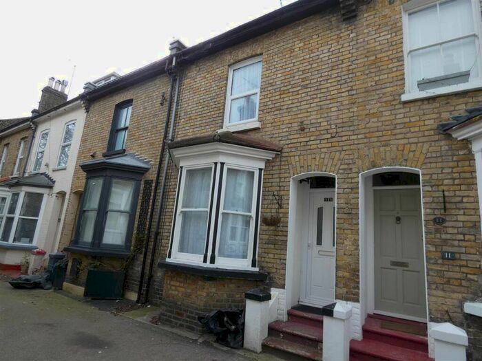 2 Bedroom Terraced House To Rent In Shaftsbury Street, Ramsgate, CT11