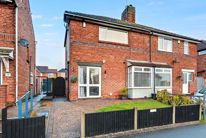3 Bedroom Semi-Detached House For Sale In Galway Road, Arnold, Nottingham, NG5