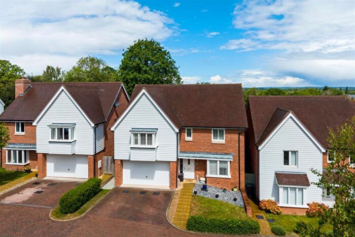 4 Bedroom Detached House For Sale In Langmore Lane, Lindfield, RH16