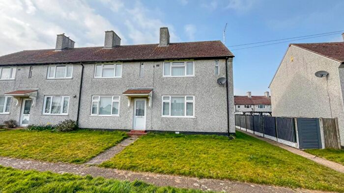 4 Bedroom Semi-Detached House For Sale In Minden Place, Hemswell Cliff, Gainsborough, Lincolnshire, DN21