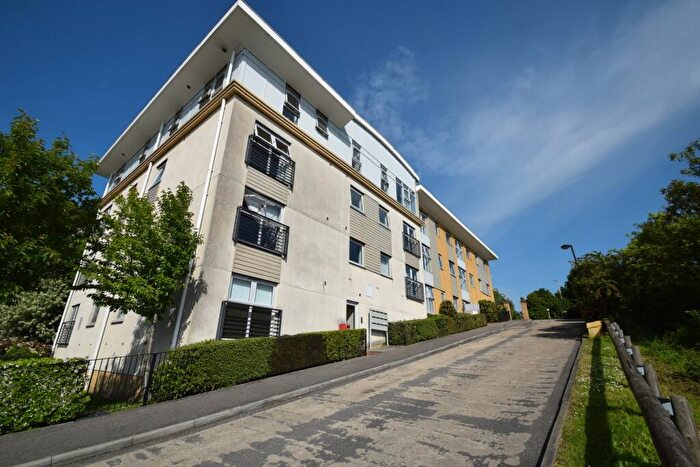 2 Bedroom Apartment To Rent In Ward View, Chatham, ME5