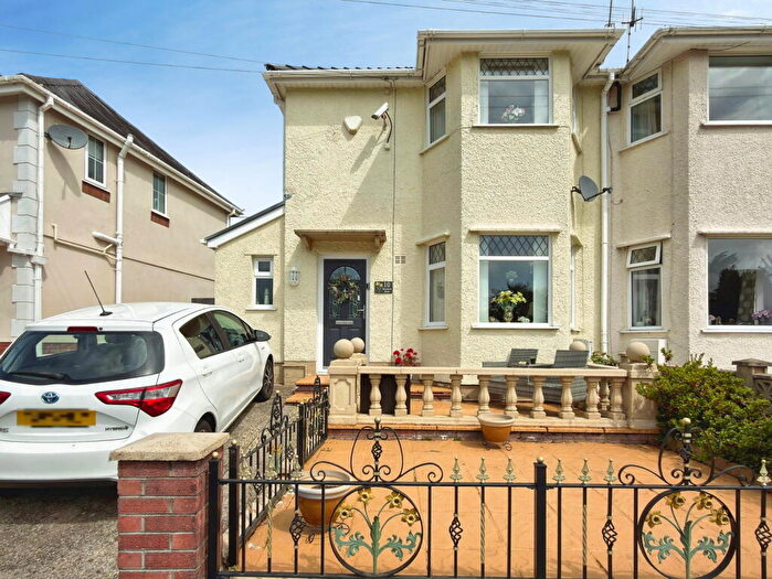 2 Bedroom Semi Detached House For Sale In Brynawel, Pontardawe, Swansea, SA8