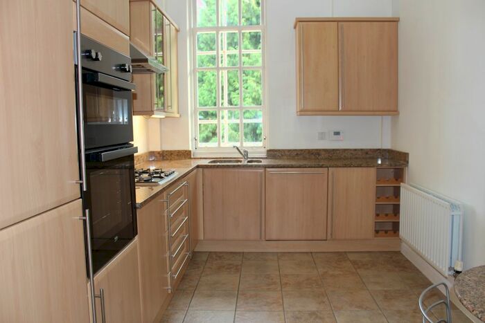 1 Bedroom Flat To Rent In Acorn Court, Beningfield Drive, London Colney, St. Albans, Hertfordshire AL2