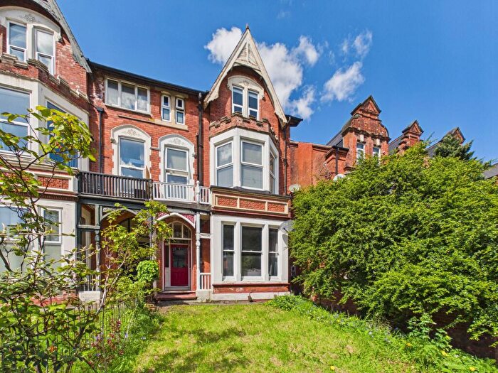 1 Bedroom Apartment For Sale In Mansfield Road, Nottingham, NG5