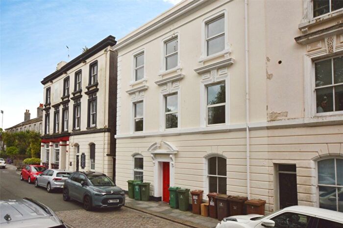 2 Bedroom Flat For Sale In Theatre Ope, Plymouth, PL1