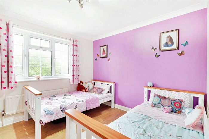 4 Bedroom Detached House For Sale In Perran Close, Hartley, Kent, DA3