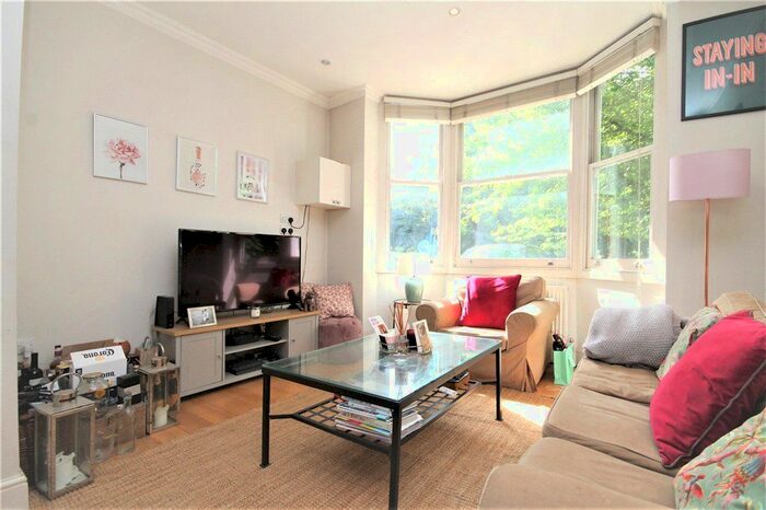 2 Bedroom Flat To Rent In Windmill Road, London, SW18