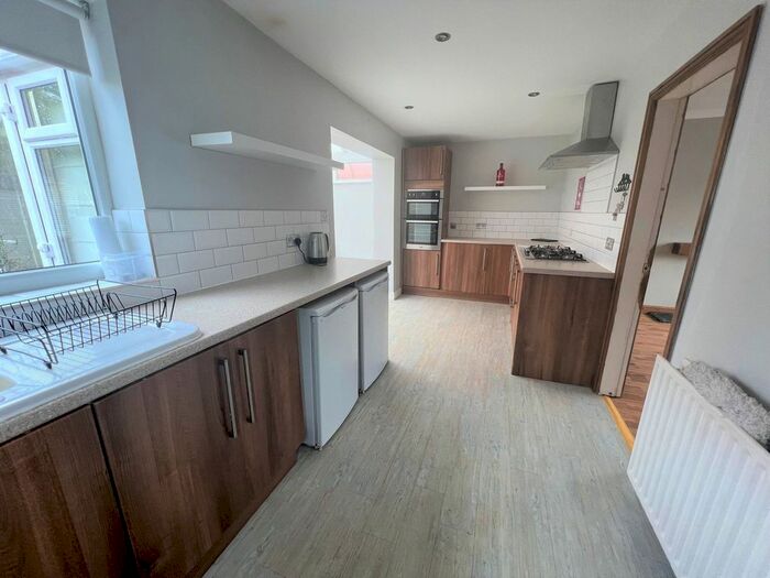 2 Bedroom Semi-Detached House To Rent In Anne Drive, Forest Hall, Newcastle Upon Tyne, NE12