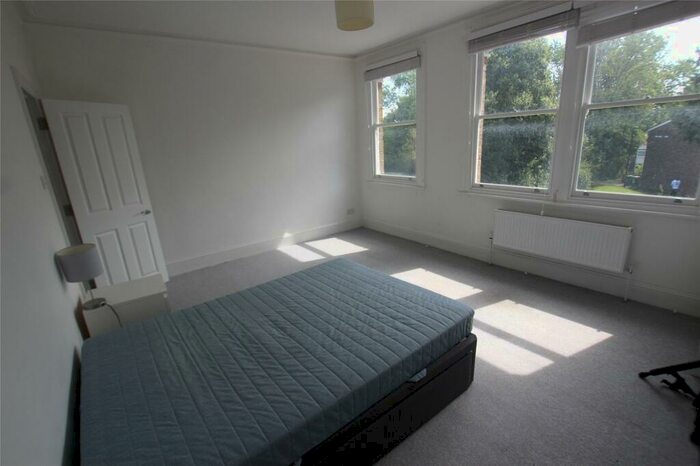 1 Bedroom Terraced House To Rent In Catford Hill, London, SE6