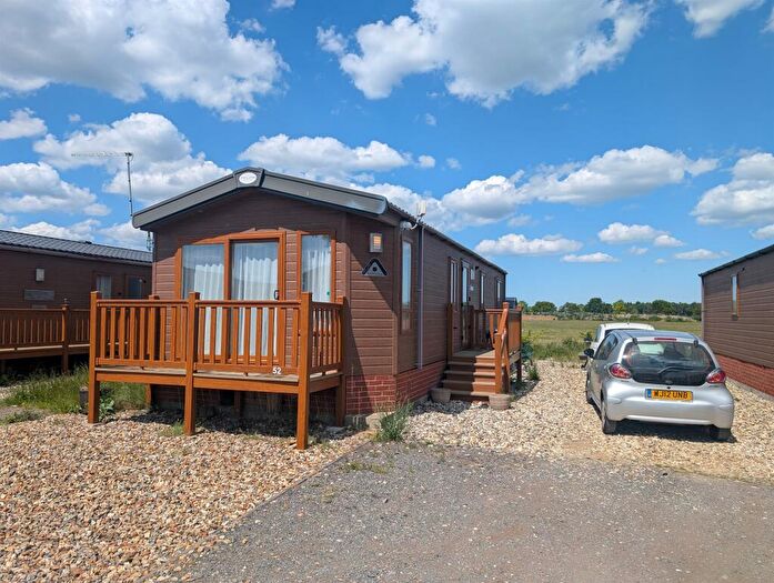 2 Bedroom Park Home For Sale In Pettaugh Road, Stonham Aspal, Stowmarket, IP14