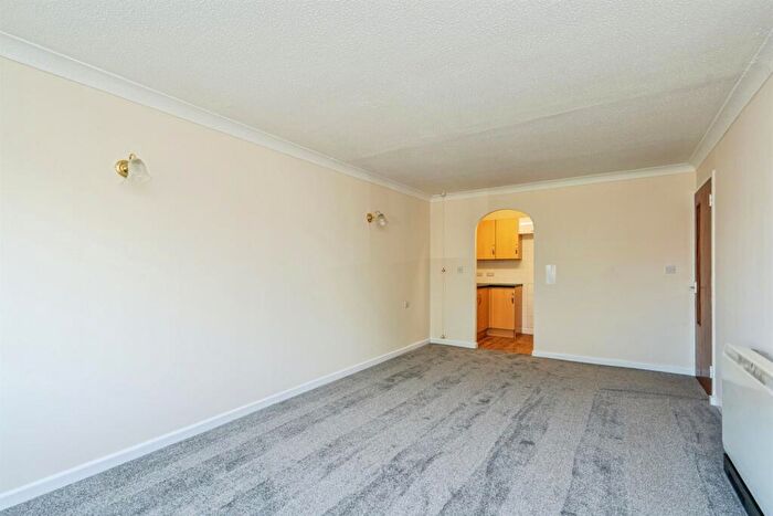 1 Bedroom Retirement Property To Rent In Homebeech House, Mount Hermon Road, Woking, GU22