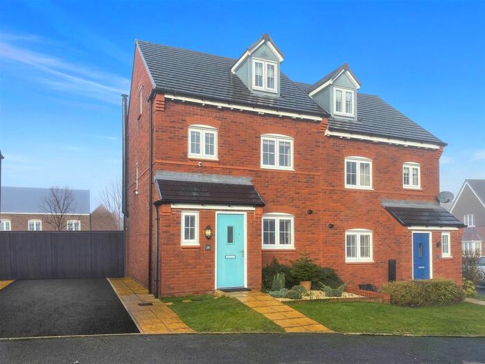 3 Bedroom Semi-Detached House For Sale In Loachbrook Farm Way, Congleton, CW12