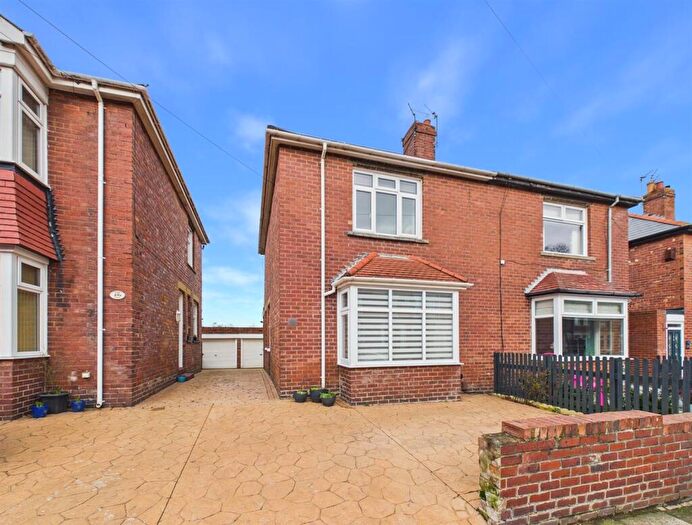 3 Bedroom Semi Detached House For Sale In Queen Alexandra Rd West, North Shields, NE29