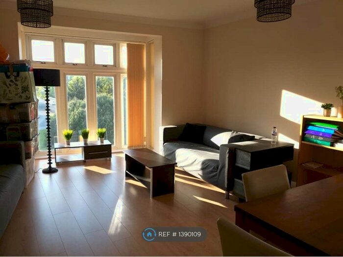 2 Bedroom Flat To Rent In Creine Mill Lane North, Canterbury, CT1