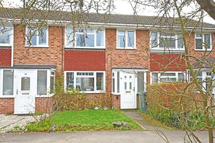 3 Bedroom Terraced House For Sale In Guston Road, Maidstone, ME14