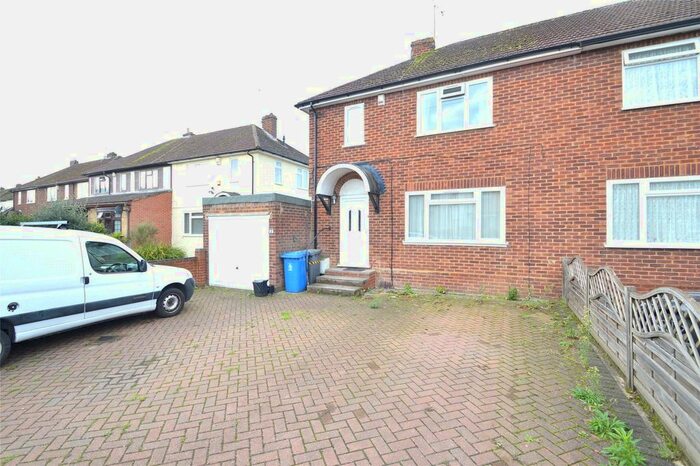 1 Bedroom Property To Rent In Blackamoor Lane, Maidenhead, Berkshire, SL6