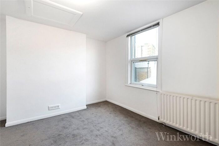 1 Bedroom Flat To Rent In Dartmouth Road, London, SE23