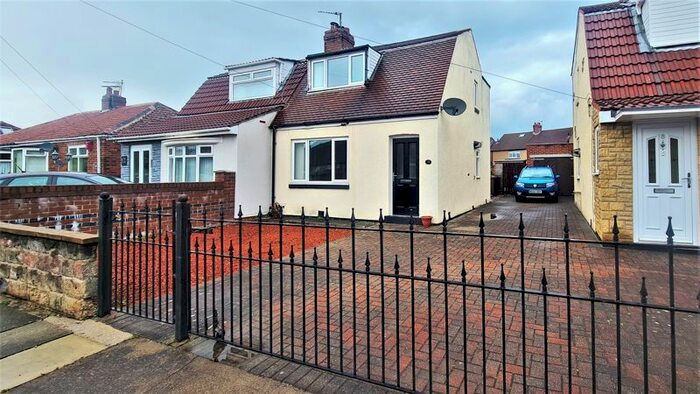 1 Bedroom Semi-Detached House To Rent In Crescent Way South, Forest Hall, Newcastle Upon Tyne, NE12