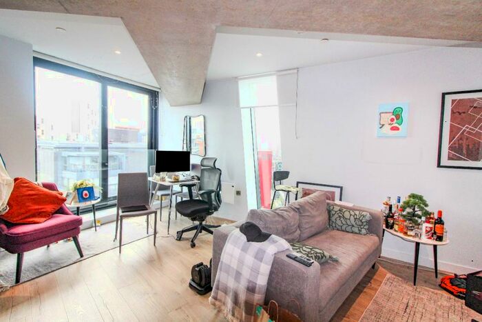 2 Bedroom Apartment To Rent In Axis Tower, Whitworth Street West, Manchester, M1