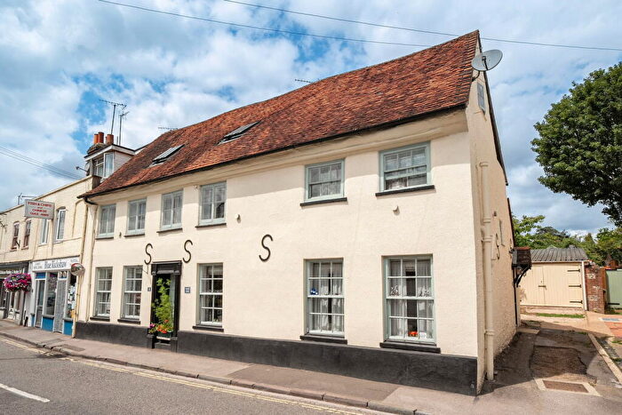 4 Bedroom Semi-Detached House For Sale In London Street, Whitchurch, RG28