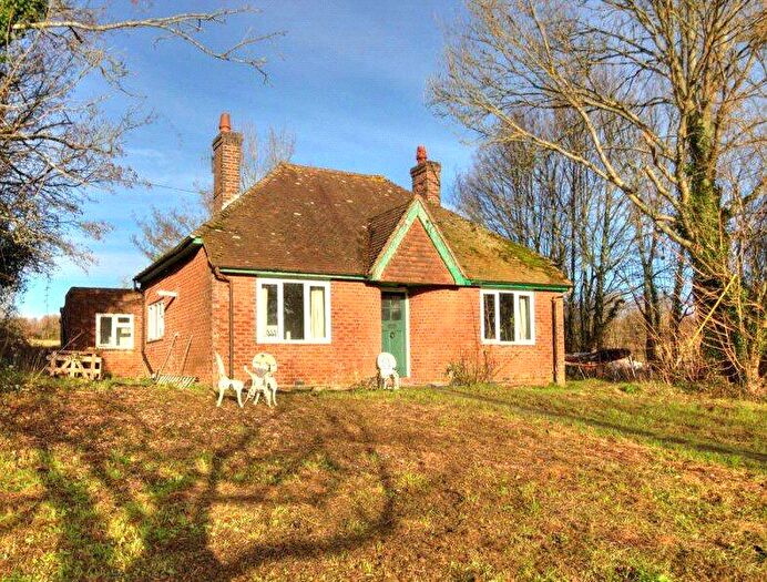 2 Bedroom Bungalow To Rent In Compton, Chichester, West Sussex, PO18
