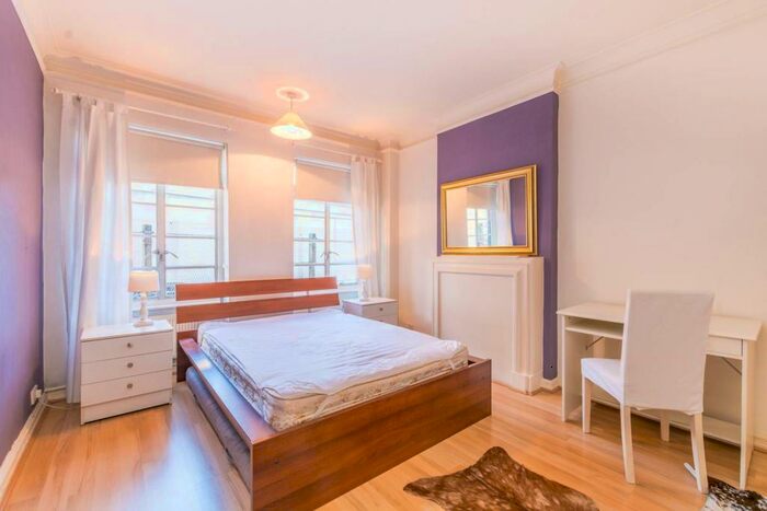 1 Bedroom Flat To Rent In Park Road, Marylebone, London, NW1