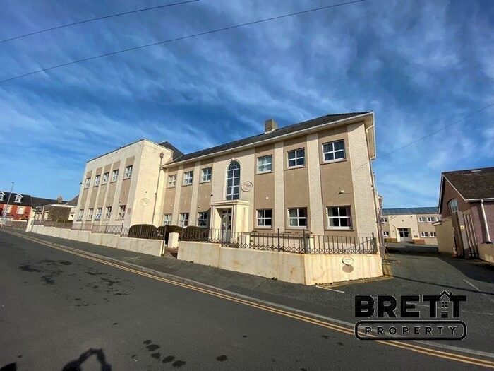1 Bedroom Flat To Rent In Elizabeth Venmore Court, Yorke Street, Milford Haven, Pembrokeshire., SA73