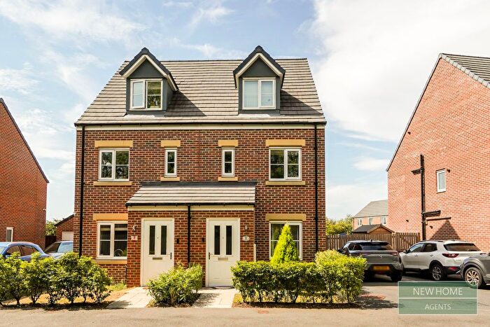 3 Bedroom Semi-Detached House For Sale In Garden Village Avenue, Micklefield, Leeds, LS25