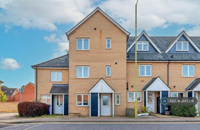 4 Bedroom Terraced House To Rent In Orchard Road, Royston, SG8