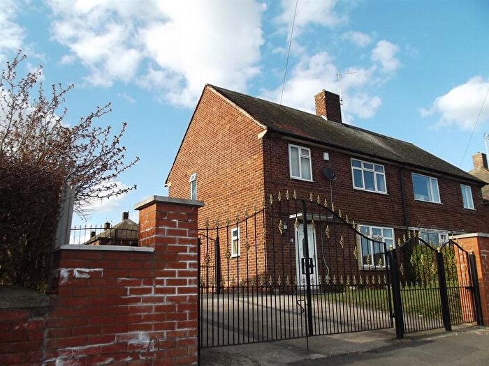 3 Bedroom Semi-Detached House To Rent In Staverton Road, Nottingham, NG8