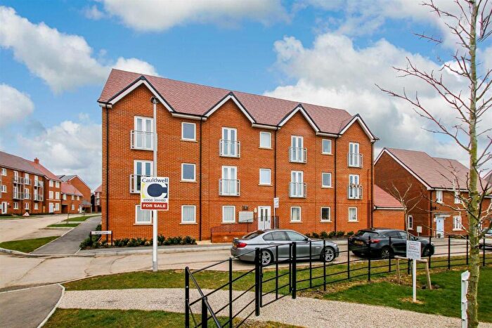 2 Bedroom Apartment To Rent In Mull Lane, Newton Leys, MK3