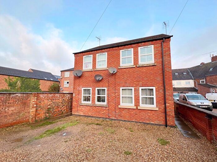 2 Bedroom Semi-Detached House To Rent In William Street, Grantham, NG31