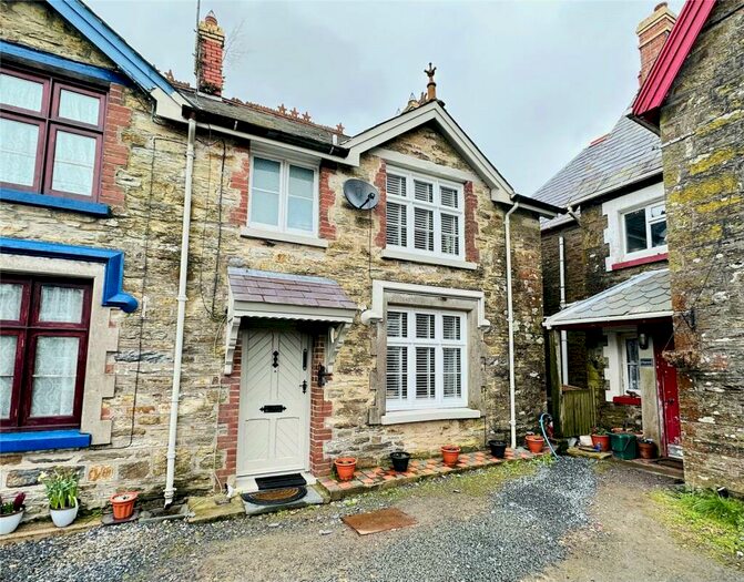 3 Bedroom Terraced House For Sale In Llanboidy, Whitland, SA34