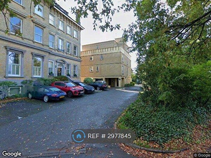1 Bedroom Flat To Rent In Mount Ephraim, Tunbridge Wells, TN4