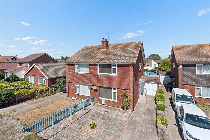 3 Bedroom Semi Detached House For Sale In Green Lane, Whitstable, CT5