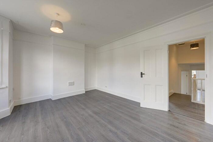 4 Bedroom Terraced House To Rent In Hawstead Road, Catford, London, SE6