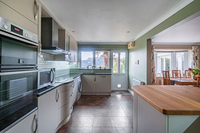 5 Bedroom End Of Terrace House For Sale In Chudleigh, Devon, TQ13
