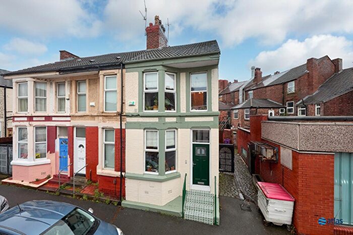 2 Bedroom End Of Terrace House For Sale In Cronton Road, Wavertree, L15