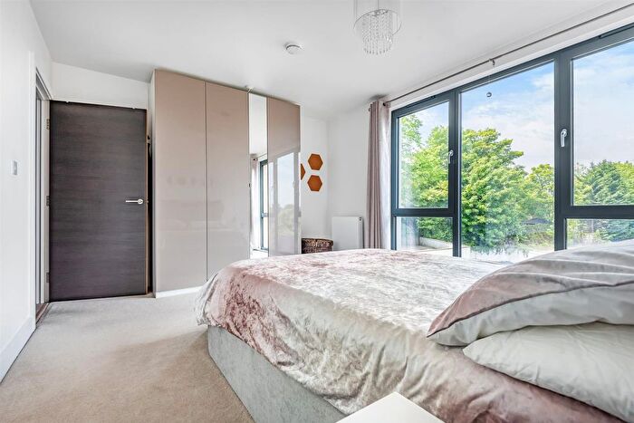 1 Bedroom Flat For Sale In London Road, Sevenoaks, TN13