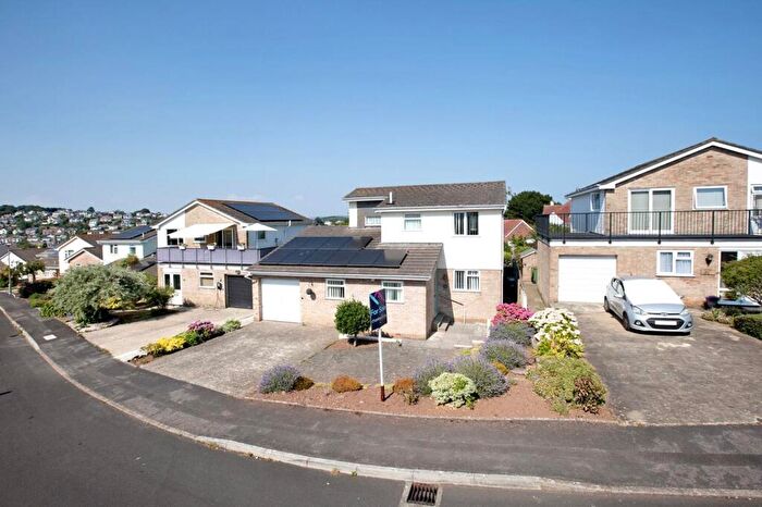 3 Bedroom Detached House For Sale In Lea Mount Close, Dawlish, EX7