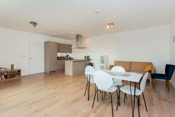 2 Bedroom Apartment To Rent In Chancellor House, Bermondsey Works, SE16
