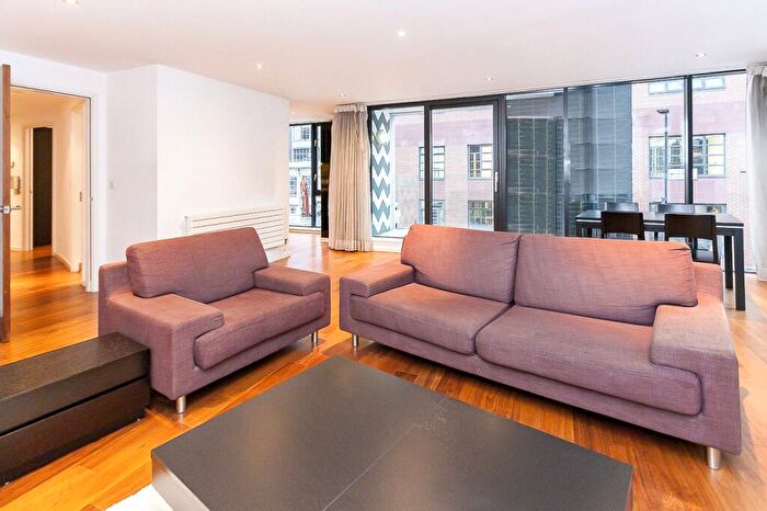 1 Bedroom Apartment For Sale In Westland Place, Old Street, N1
