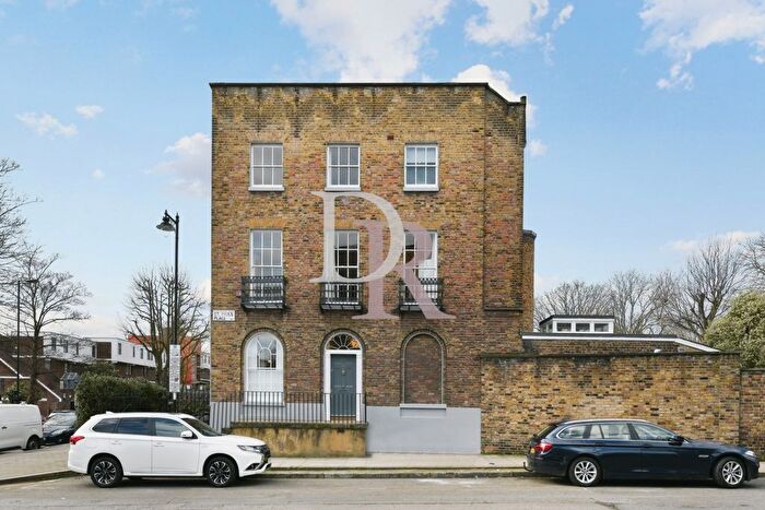 4 Bedroom Maisonette To Rent In St Paul's Road, Canonbury, N1