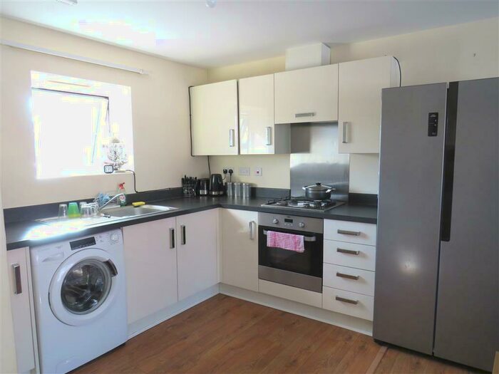 2 Bedroom House To Rent In Unett Street, Smethwick, B66
