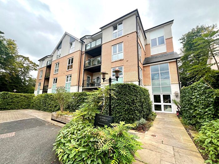 2 Bedroom Apartment To Rent In Dundreggan Gardens, Didsbury, M20