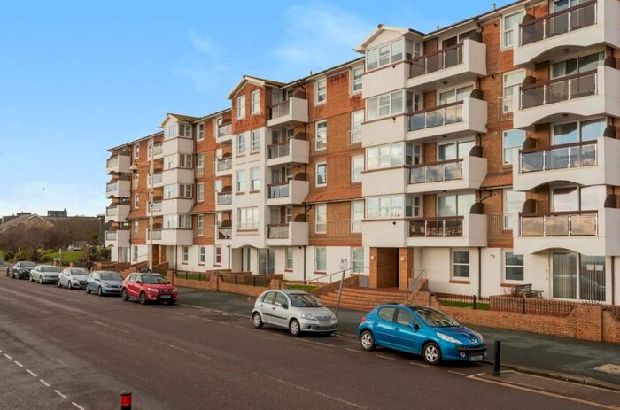 2 Bedroom Flat To Rent In The Esplanade, Bognor Regis, West Sussex, PO21