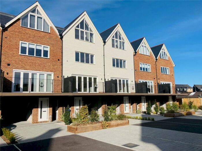 4 Bedroom Terraced House To Rent In Belvedere Road, Faversham, ME13